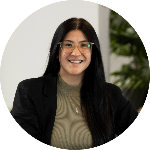 TMNZ's Laura Kelly donated to Foureyes Foundation